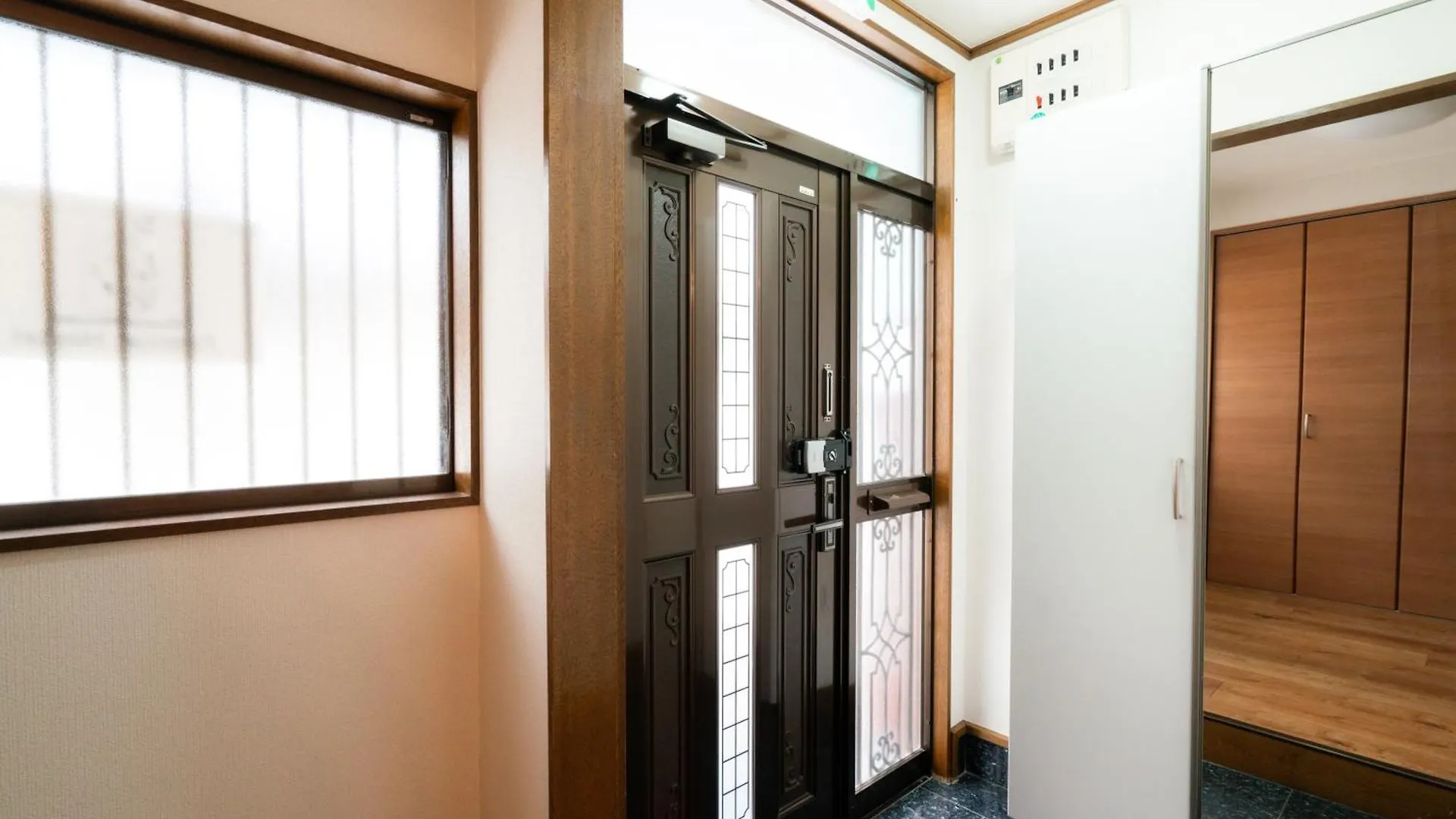 大正駅徒歩1分! 便利で静かな2Ldk一軒家 Apartment Osaka